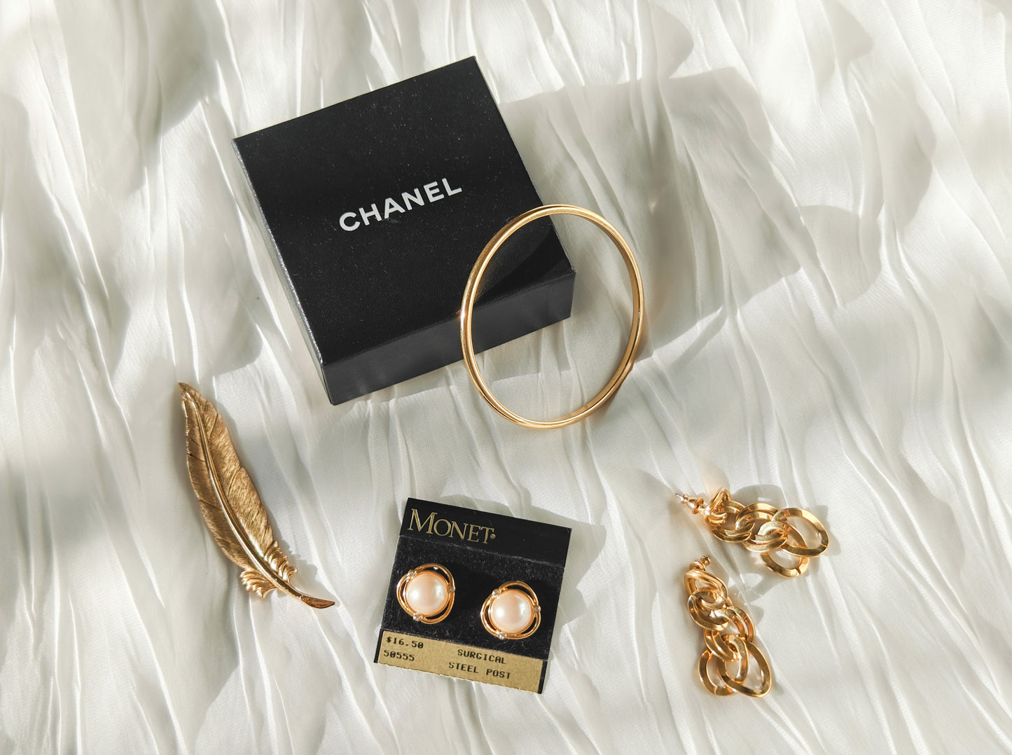 Mystery LUXE Jewelry Box